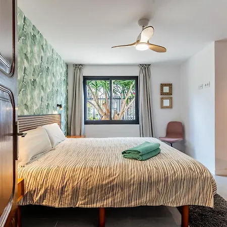 Centric And Bright -